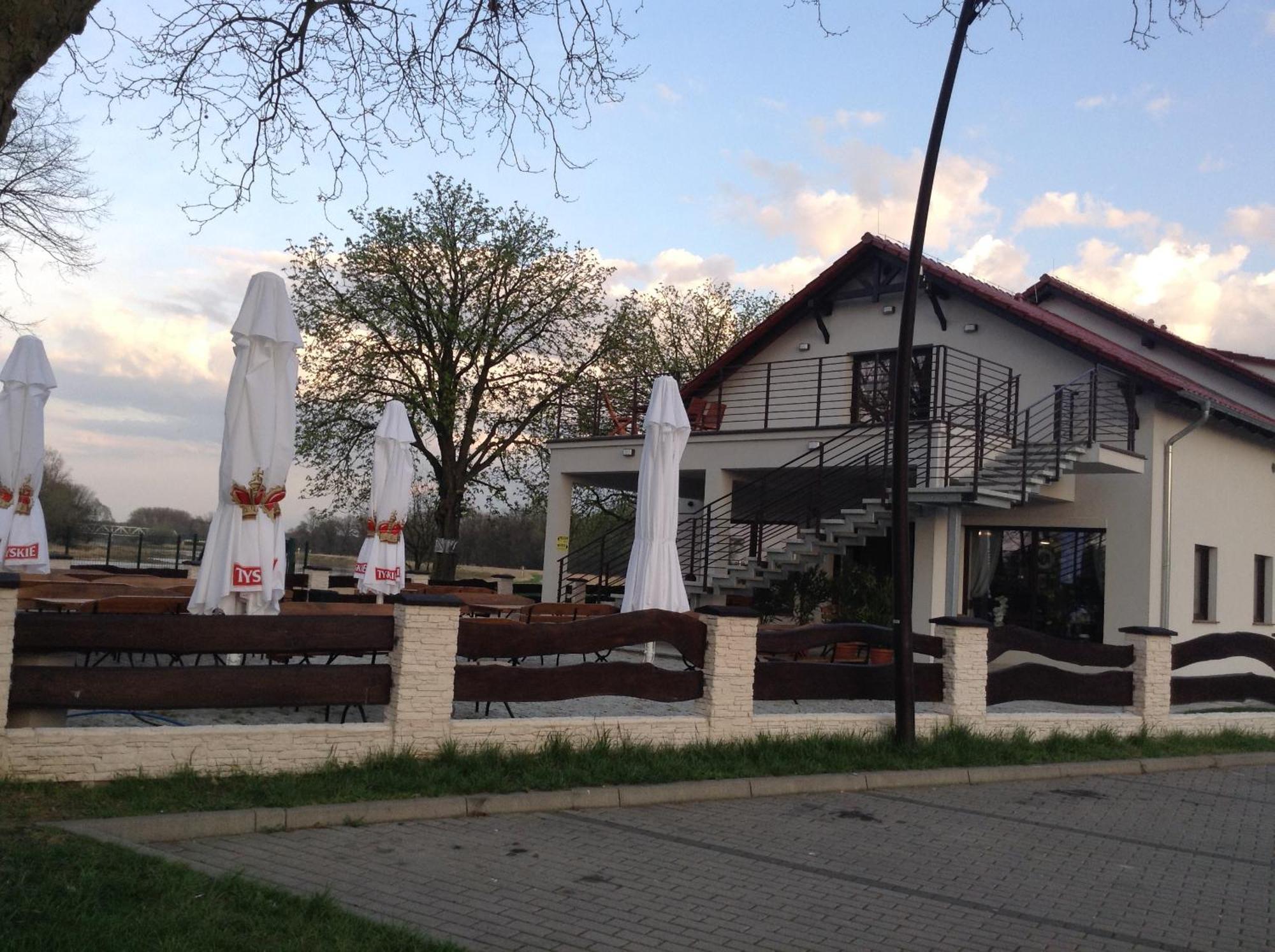 Pod Kotwica Bed & Breakfast Nowa Sol Exterior foto