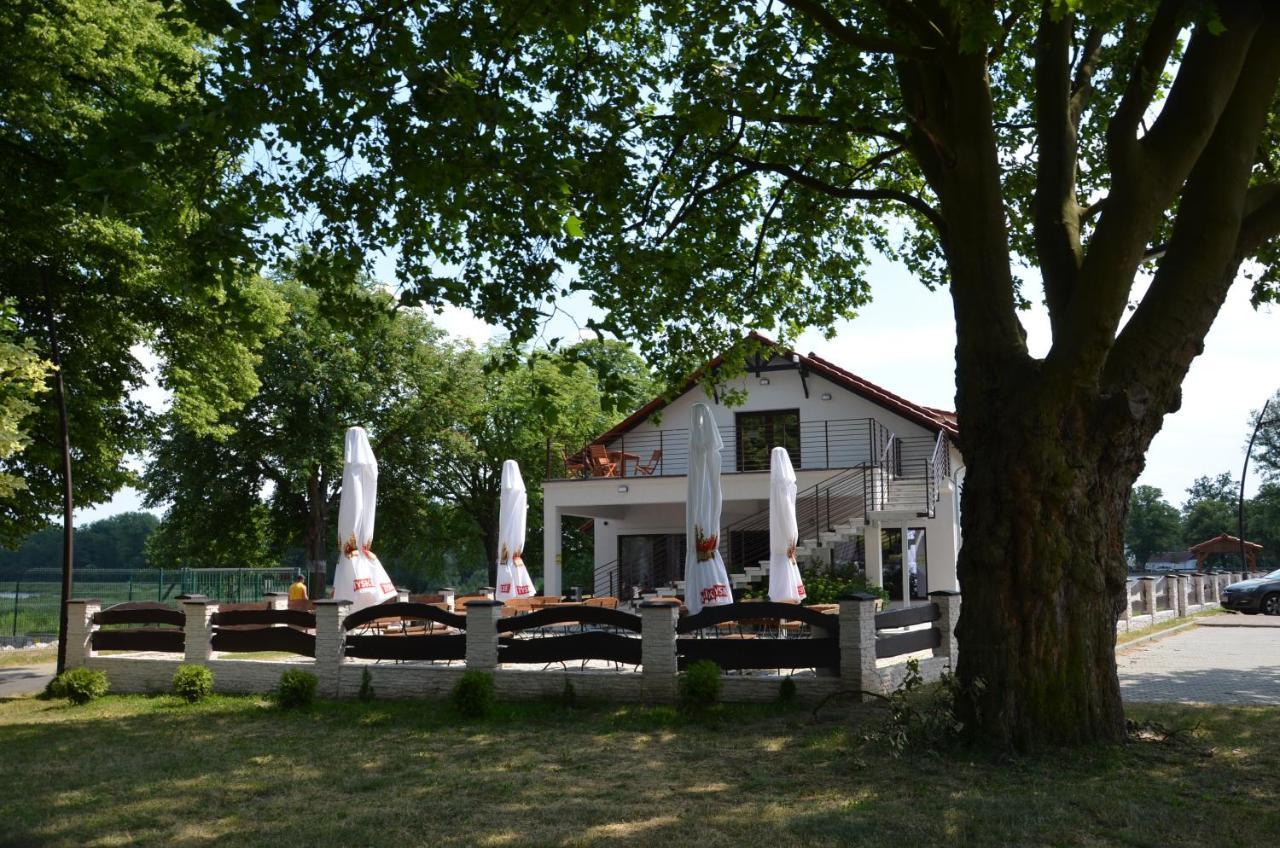 Pod Kotwica Bed & Breakfast Nowa Sol Exterior foto
