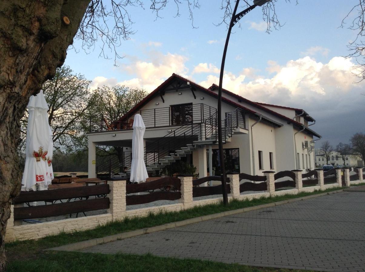 Pod Kotwica Bed & Breakfast Nowa Sol Exterior foto