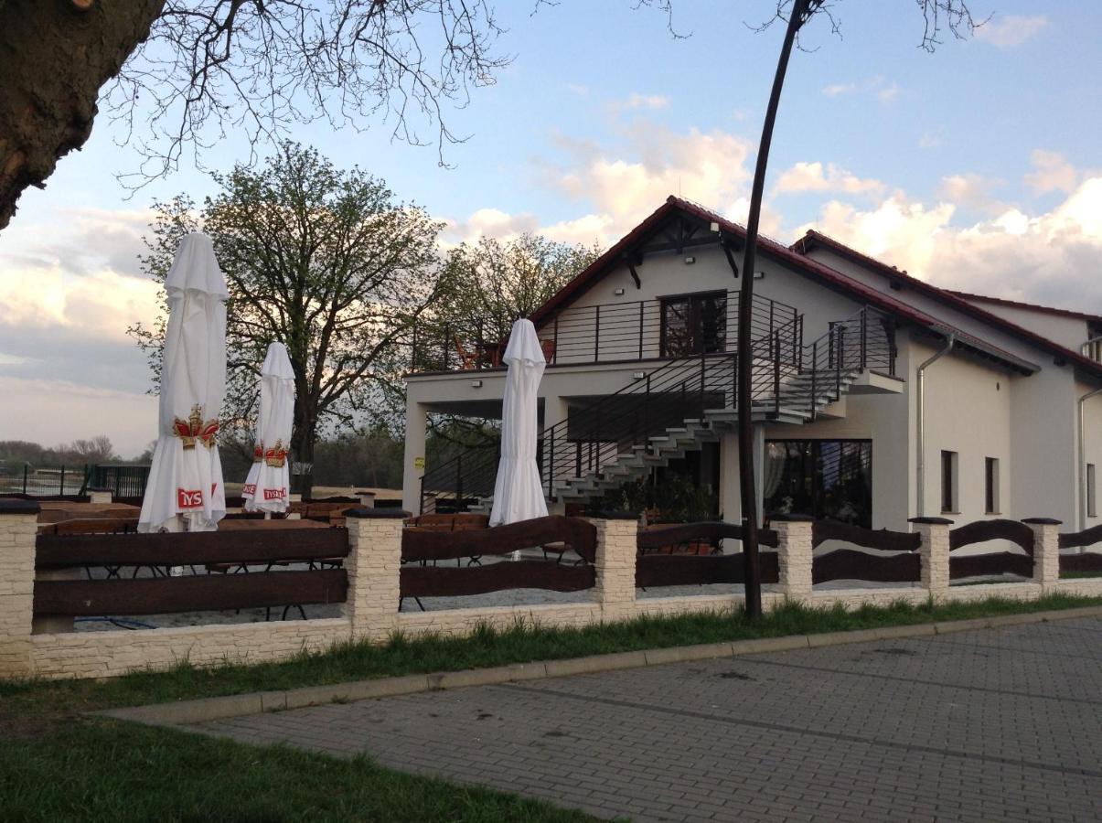 Pod Kotwica Bed & Breakfast Nowa Sol Exterior foto
